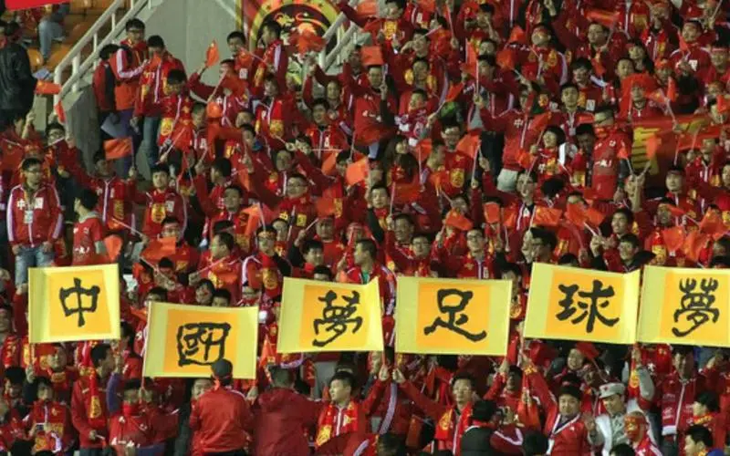 足球花式慢放图片高清