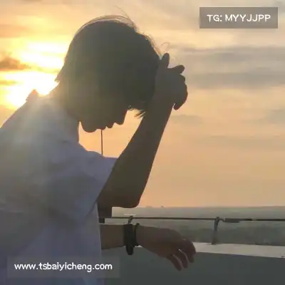 柳渤霆