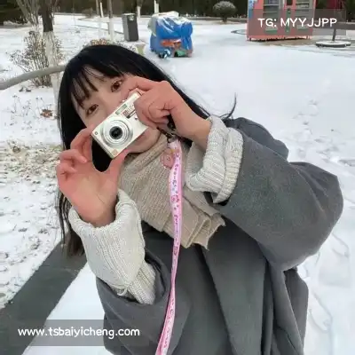 苗诗纯